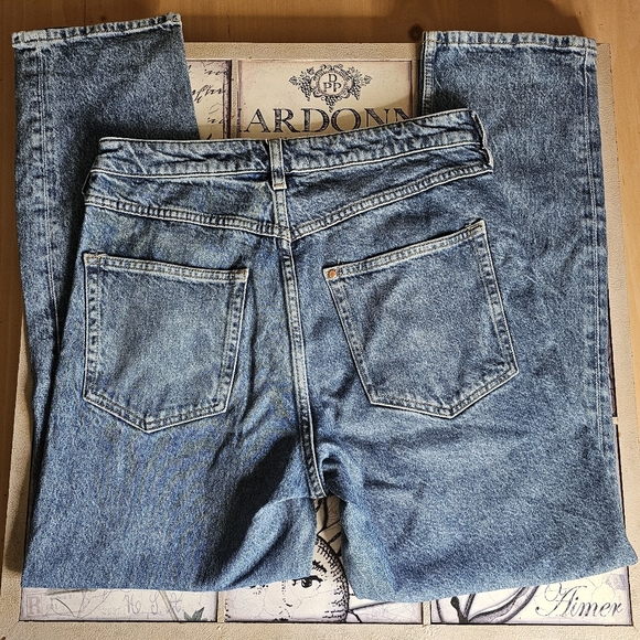 H&M Slim Stretchy High Waisted Jean's & Denim - Picture 6 of 6